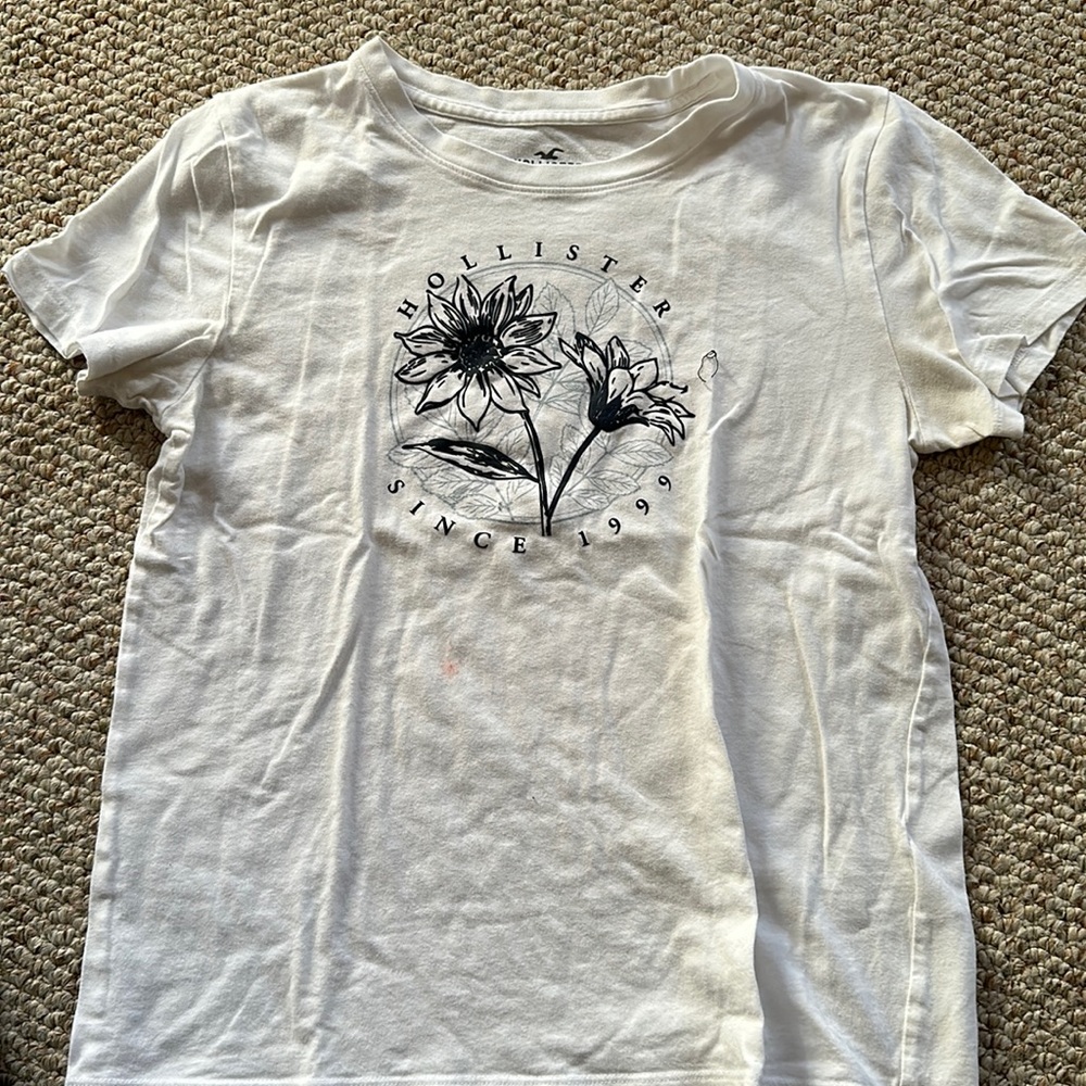 Hollister white T-shirt
